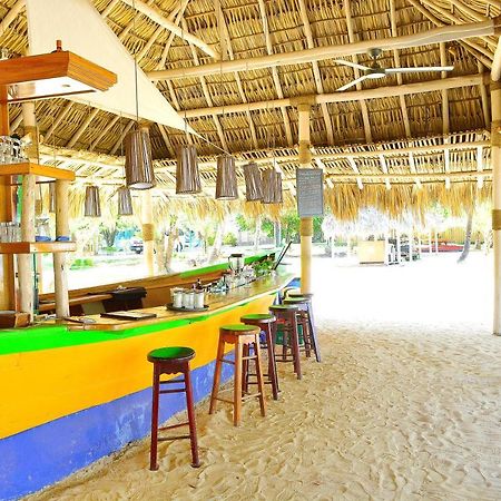 Arenas Beach Hotel Corn Island Eksteriør billede