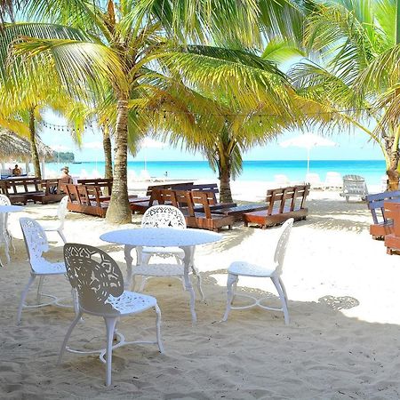 Arenas Beach Hotel Corn Island Eksteriør billede