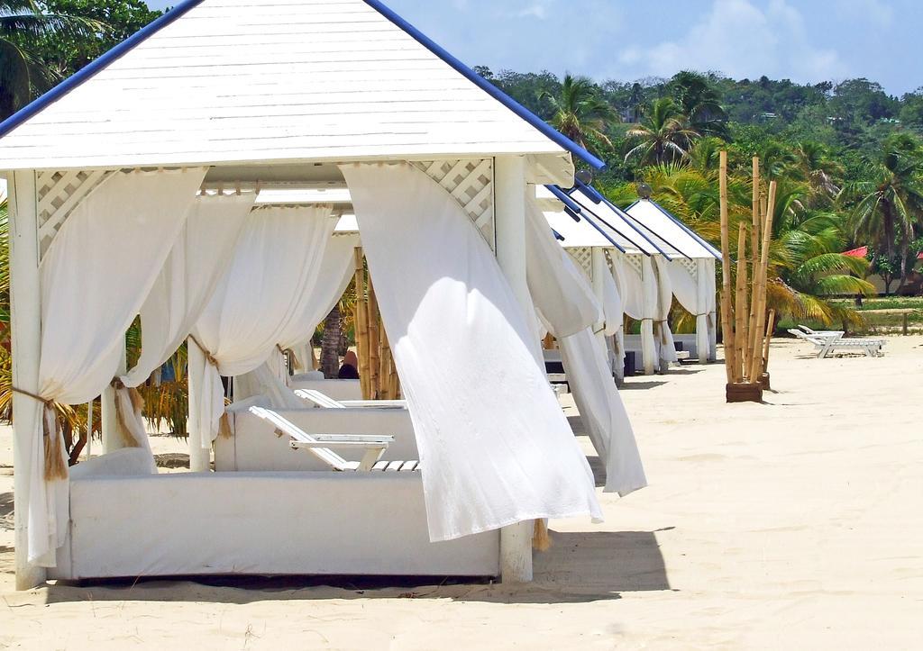 Arenas Beach Hotel Corn Island Eksteriør billede