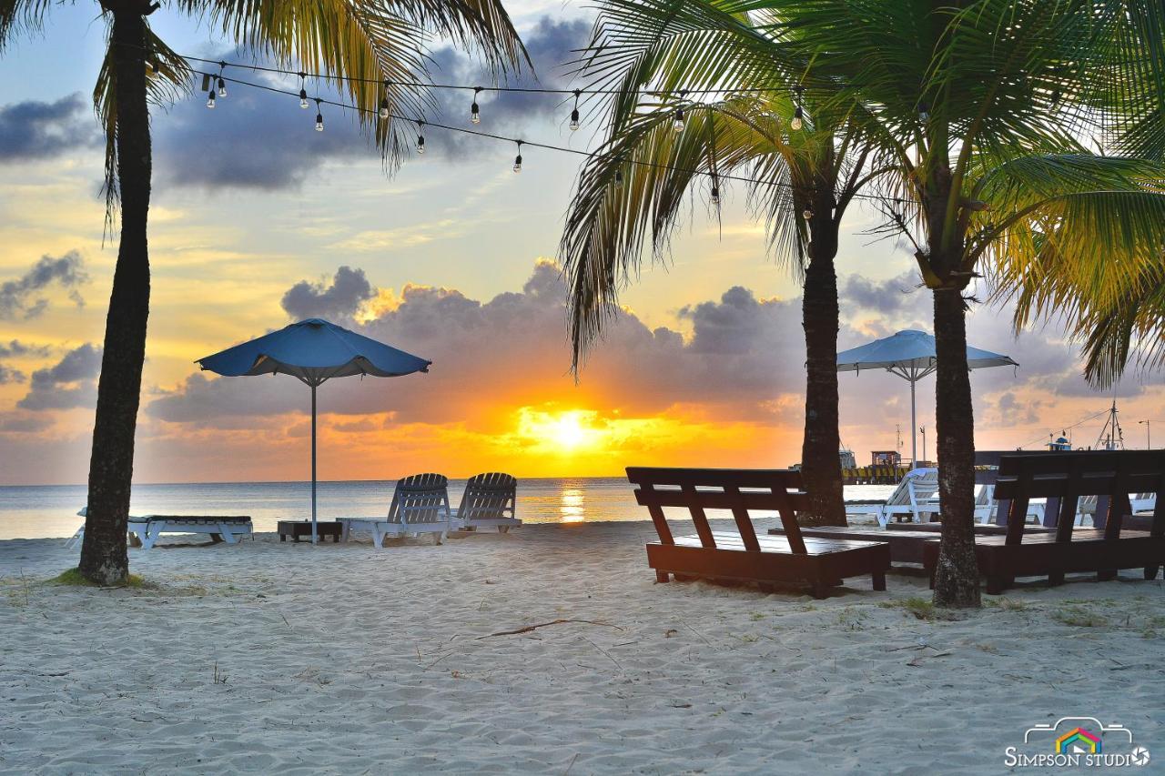 Arenas Beach Hotel Corn Island Eksteriør billede