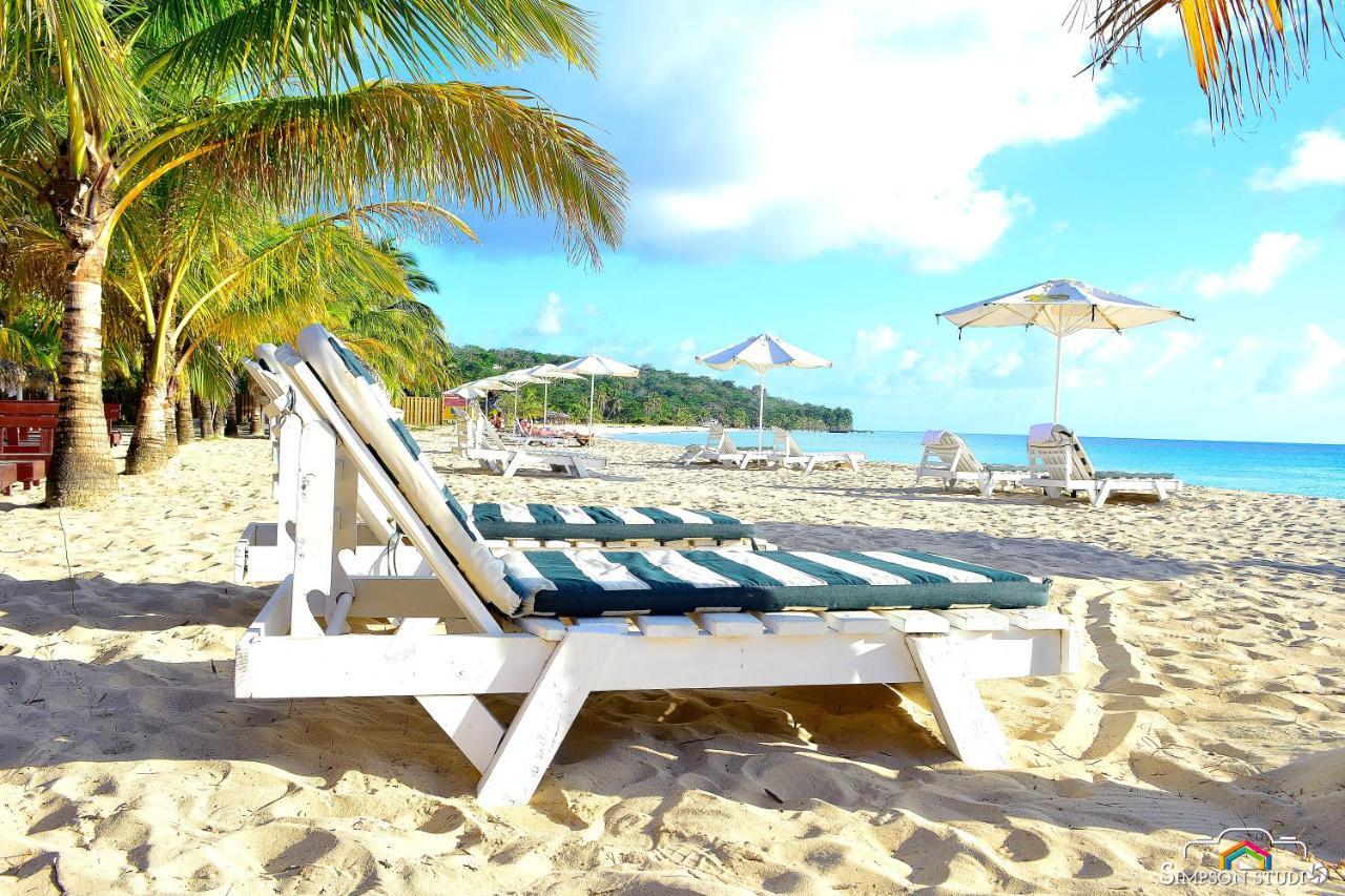 Arenas Beach Hotel Corn Island Eksteriør billede